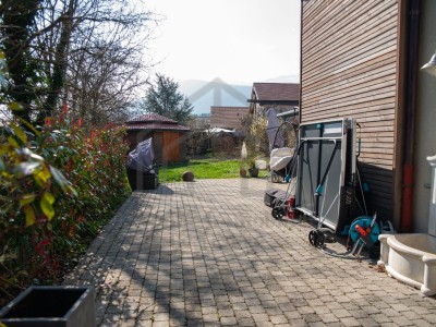 VILLA TO RENT - GEX - 136.21 m2 - 2�690�&euro; including tenant fees