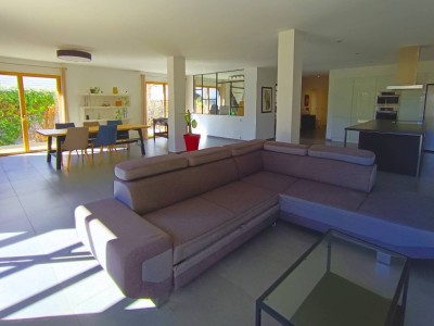 VILLA FOR SALE - DIVONNE LES BAINS - 234 m2 - 1490000€