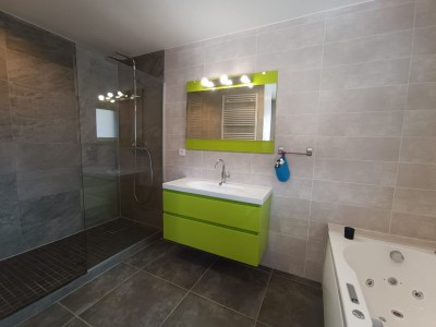 VILLA FOR SALE - DIVONNE LES BAINS - 234 m2 - 1490000€