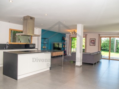 VILLA A VENDRE - DIVONNE LES BAINS - 233 m2 - 1 490 000 €