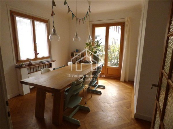 MAISON A LOUER - GEX - 152.91 m2 - 2 970 &euro; charges comprises par mois