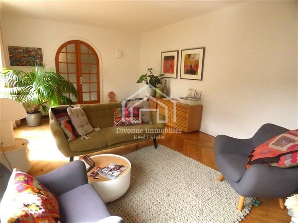 MAISON A LOUER - GEX - 152.91 m2 - 2 970 &euro; charges comprises par mois