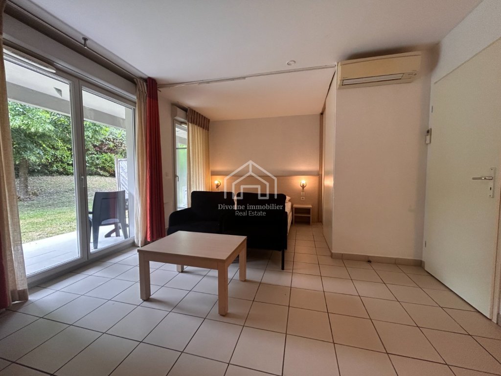 STUDIO A LOUER - DIVONNE LES BAINS - 31.53 m2 - 1 200 &euro; charges comprises par mois