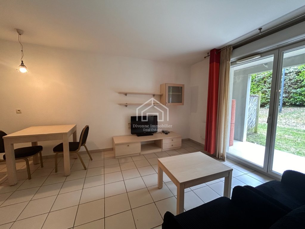STUDIO A LOUER - DIVONNE LES BAINS - 31.53 m2 - 1 200 &euro; charges comprises par mois