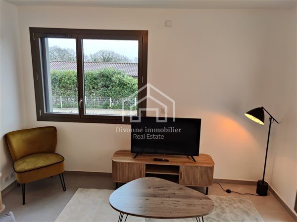 APPARTEMENT T2 A LOUER - DIVONNE LES BAINS - 41.5 m2 - 1 850 &euro; charges comprises par mois