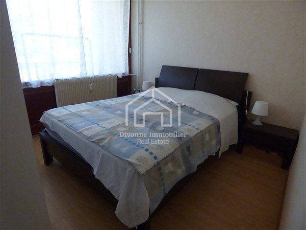 APPARTEMENT T2 A LOUER - DIVONNE LES BAINS - 42.3 m2 - 1 050 &euro; charges comprises par mois