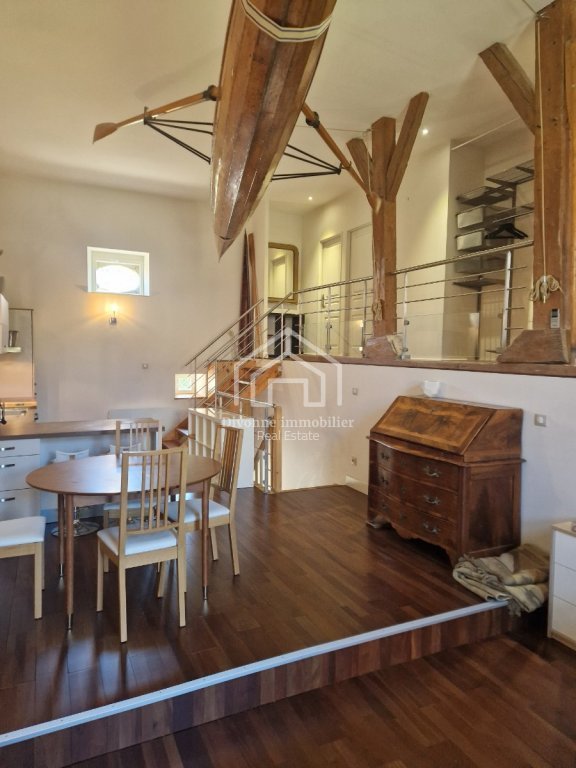 APARTMENT 2 ROOMS TO RENT - DIVONNE LES BAINS - 67 m2 - 2100€ including tenant fees