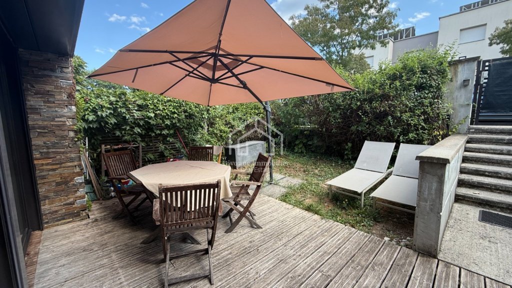 APARTMENT 2 ROOMS TO RENT - DIVONNE LES BAINS - 56.24 m2 - 1 690 &euro; including tenant fees