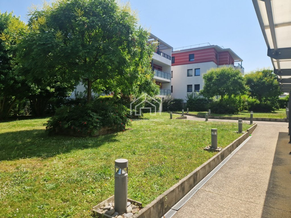 APARTMENT 2 ROOMS TO RENT - FERNEY VOLTAIRE - 43.7 m2 - 1180€ including tenant fees