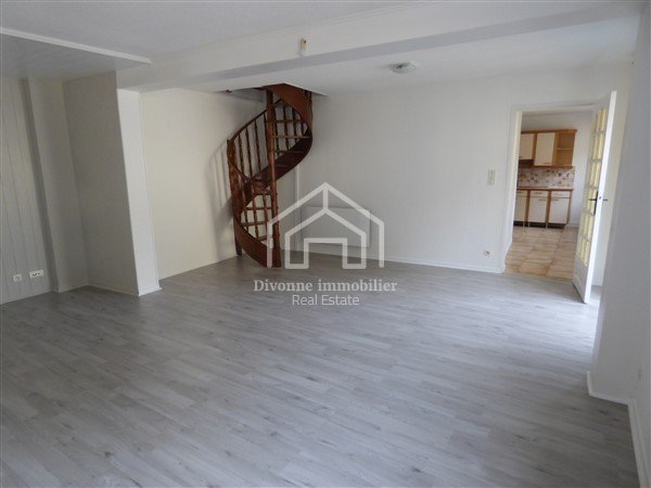 APARTMENT 2 ROOMS TO RENT - GEX - 64,02 m2 - 950 € including tenant fees