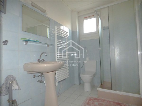 APPARTEMENT T2 A VENDRE - CESSY - 45 m2 - 199000€