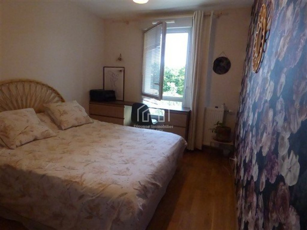 APPARTEMENT T3 A LOUER - DIVONNE LES BAINS - 68.59 m2 - 1�990�&euro; charges comprises par mois