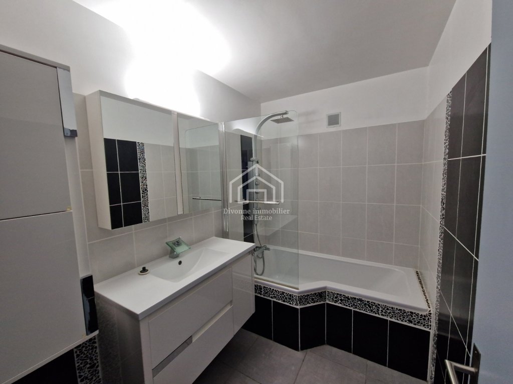 APARTMENT 3 ROOMS FOR SALE - DIVONNE LES BAINS - 73.02 m2 - 399 000 €