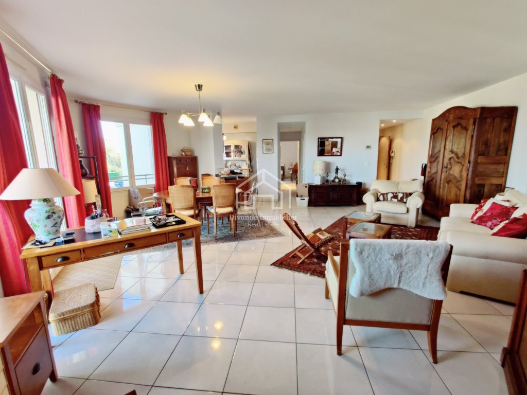 APARTMENT 3 ROOMS FOR SALE - DIVONNE LES BAINS - 100.54 m2 - 610 000 &euro;