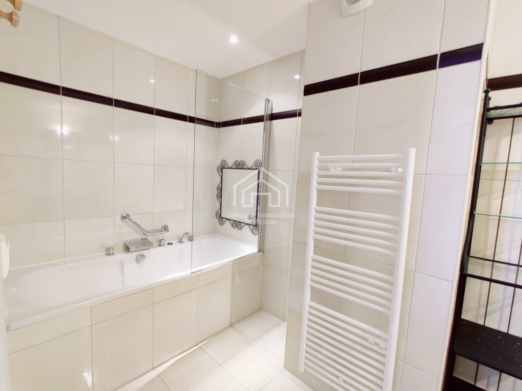 APARTMENT 3 ROOMS FOR SALE - DIVONNE LES BAINS - 100.54 m2 - 610 000 &euro;