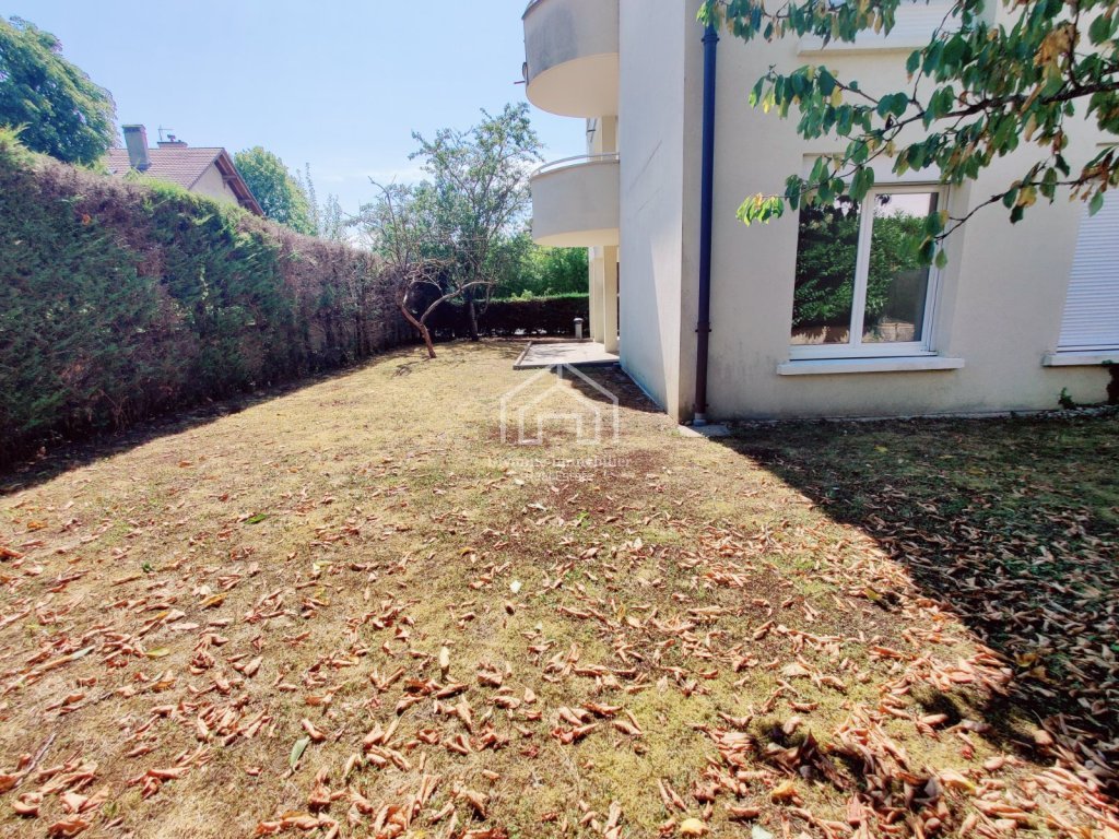 APPARTEMENT T3 A VENDRE - DIVONNE LES BAINS - 65.93 m2 - 440 000 &euro;