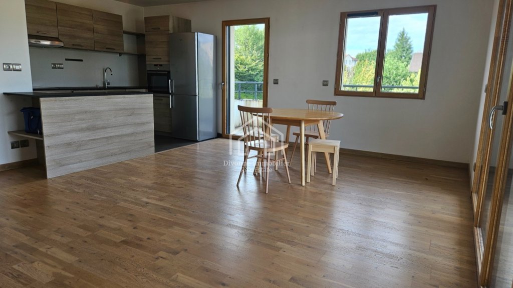 APARTMENT 4 ROOMS TO RENT - DIVONNE LES BAINS - 97.12 m2 - 2 900 &euro; including tenant fees