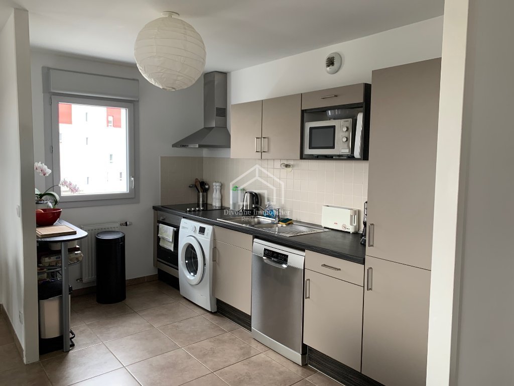APPARTEMENT T4 A LOUER - GEX - 82.43 m2 - 1 580 &euro; charges comprises par mois