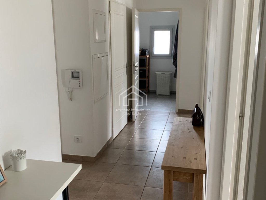 APPARTEMENT T4 A LOUER - GEX - 82.43 m2 - 1 580 &euro; charges comprises par mois
