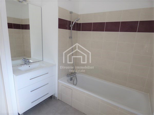 APPARTEMENT T4 A LOUER - GEX - 82.43 m2 - 1 580 &euro; charges comprises par mois