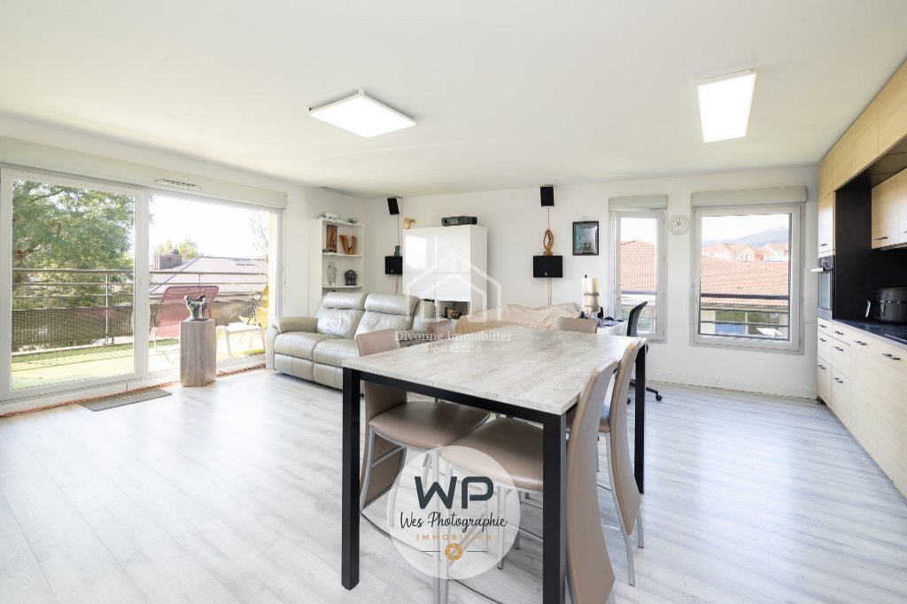 APPARTEMENT T4 A VENDRE - CESSY - 91.91 m2 - 490 000 &euro;