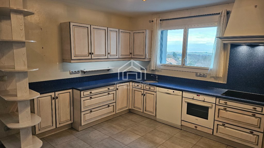 APARTMENT 4 ROOMS FOR SALE - DIVONNE LES BAINS - 104.92 m2 - 545�000�&euro;