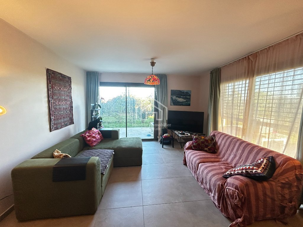 APPARTEMENT T4 A VENDRE - DIVONNE LES BAINS - 94.5 m2 - 750�000�&euro;