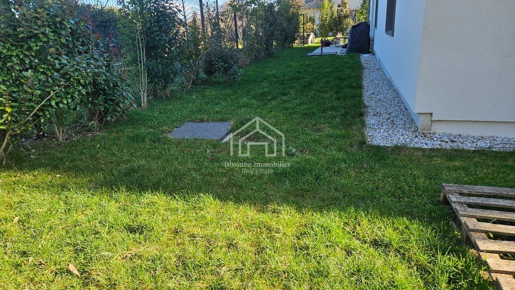 APPARTEMENT T4 A VENDRE - DIVONNE LES BAINS - 94.5 m2 - 750�000�&euro;