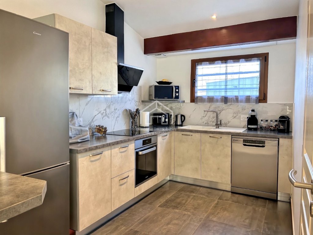 APARTMENT 4 ROOMS FOR SALE - ELOISE - 170 m2 - 395000€