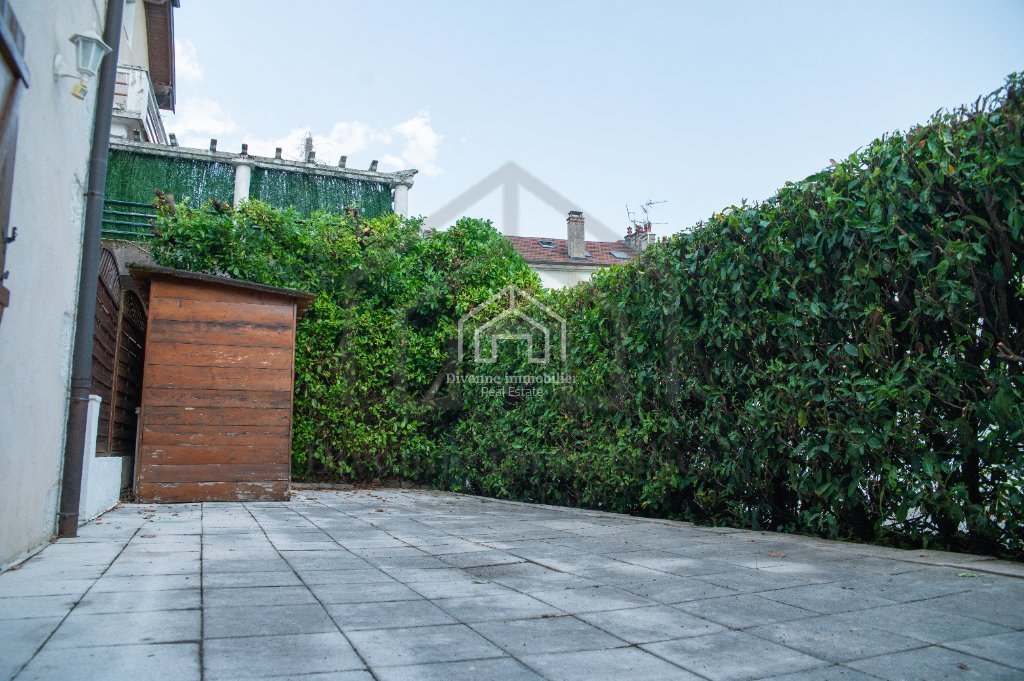 Appartement 3 chambres  vendre  Divonne