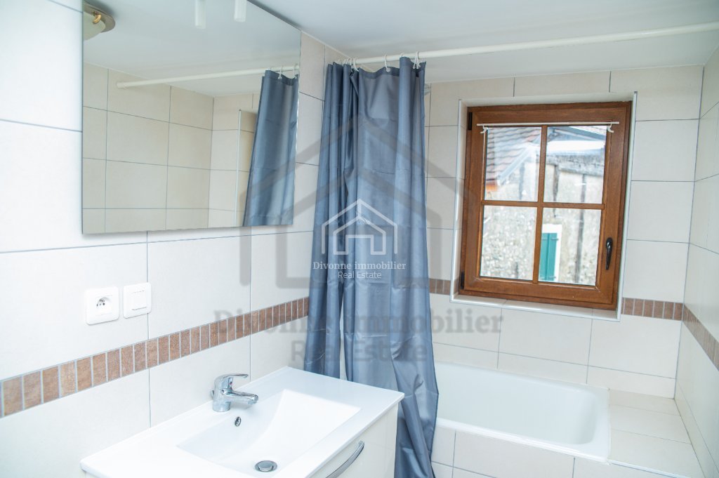 APPARTEMENT T6 A VENDRE - DIVONNE LES BAINS - 123.32 m2 - 575000€