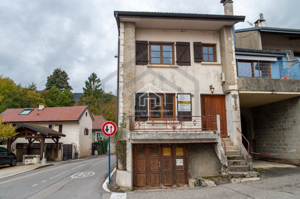 APPARTEMENT T6 A VENDRE - DIVONNE LES BAINS - 123.32 m2 - 575000€