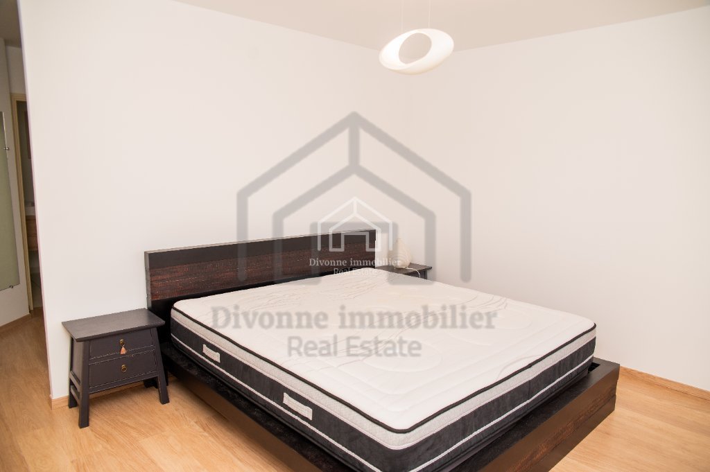 VILLA A LOUER - DIVONNE LES BAINS - 163.3 m2 - 3 990 &euro; charges comprises par mois