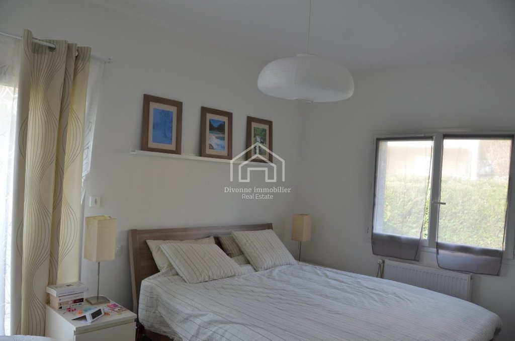 VILLA TO RENT - GEX - 123.1 m2 - 3 015 &euro; including tenant fees