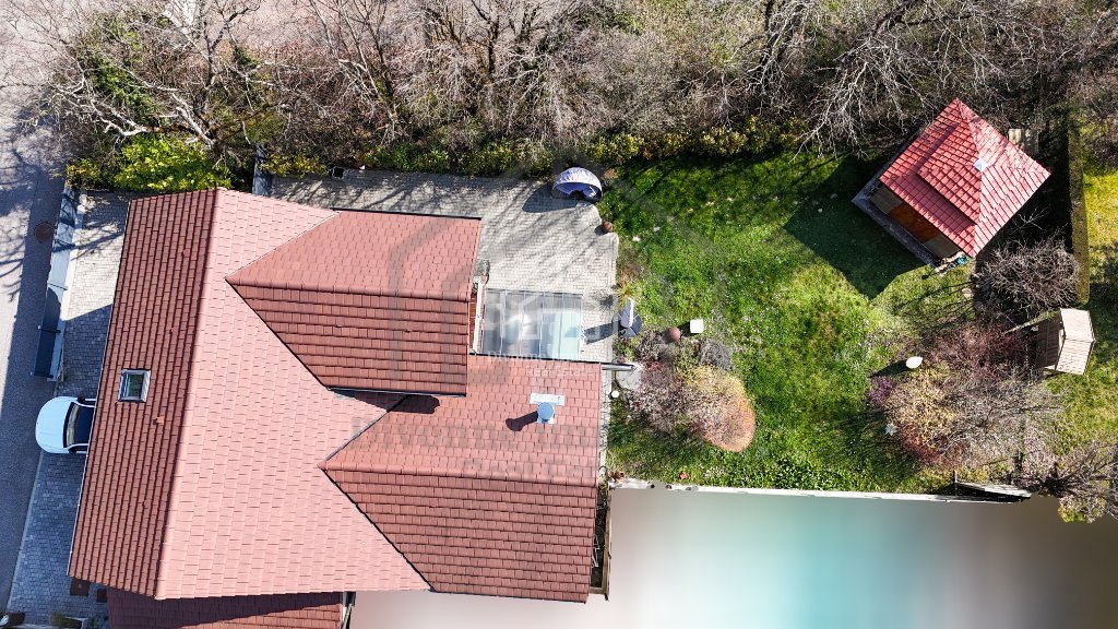 VILLA TO RENT - GEX - 136.21 m2 - 2�690�&euro; including tenant fees