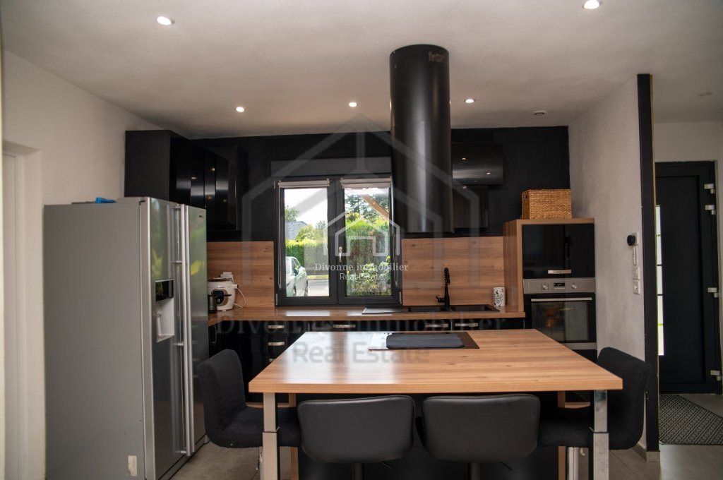 Maison A LOUER - SAUVERNY - 111.28 m2 - 2 590 &euro; charges comprises par mois