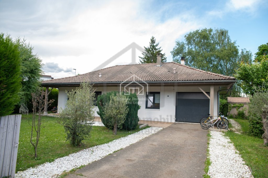 Maison A LOUER - SAUVERNY - 111.28 m2 - 2 590 &euro; charges comprises par mois