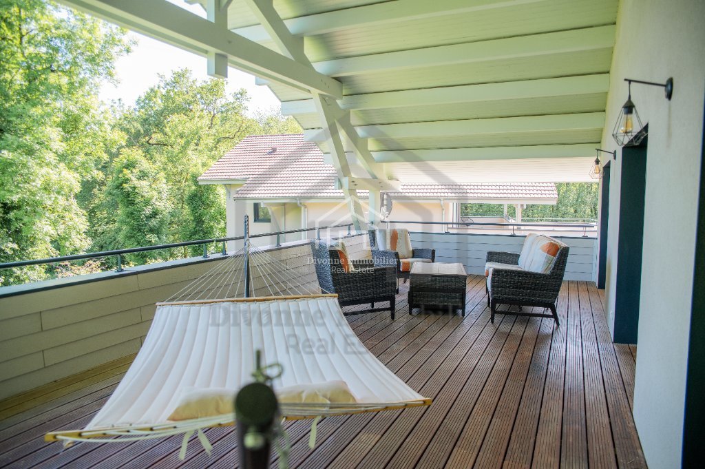 VILLA A VENDRE - DIVONNE LES BAINS - 236 m2 - 1 490 000 &euro;